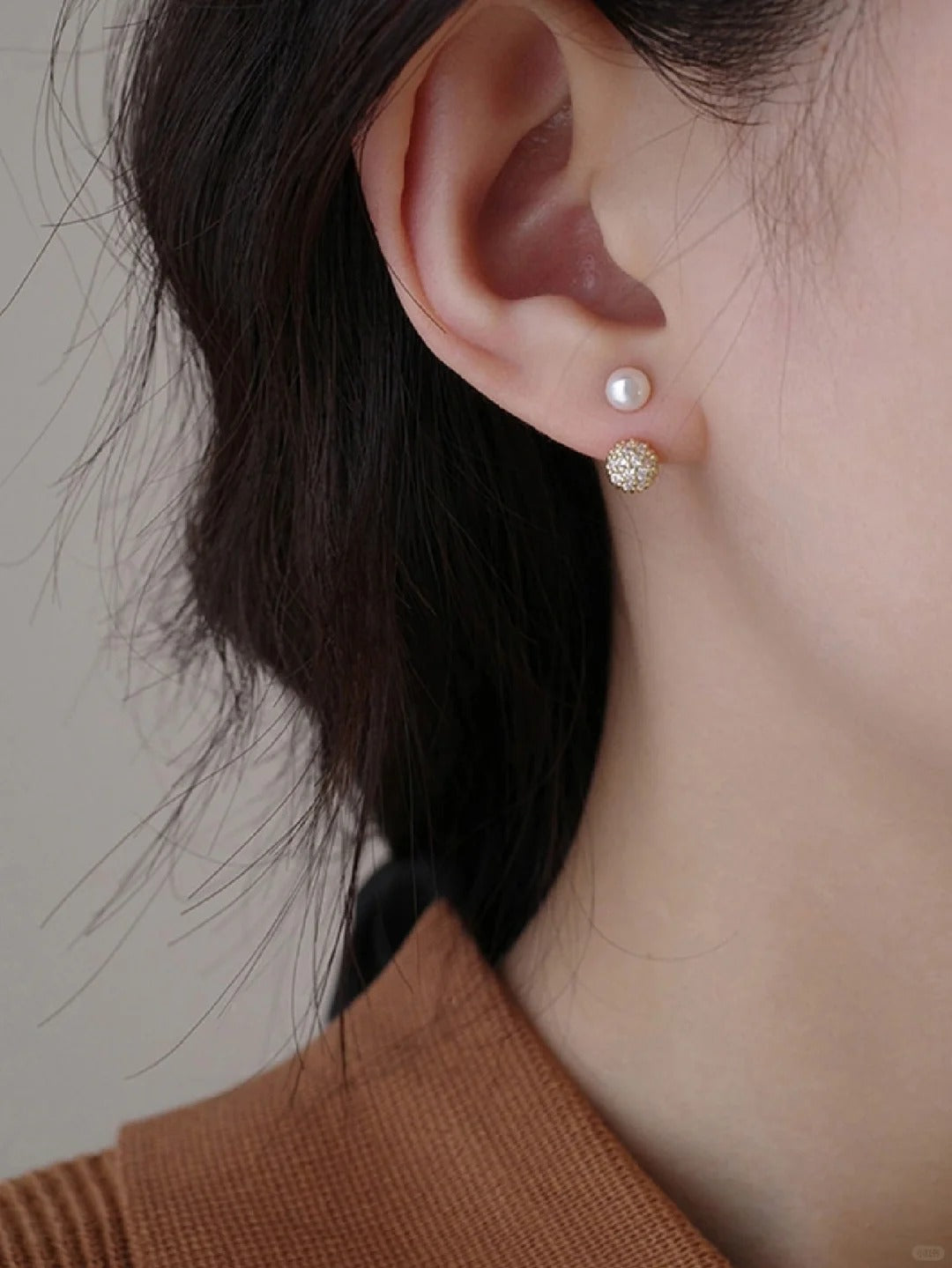Jane - Stud Earrings
