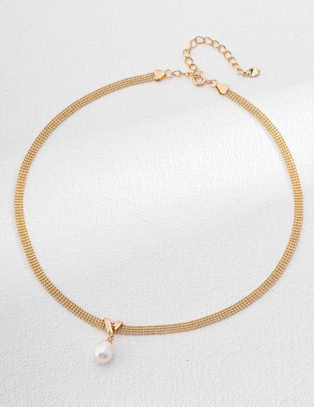 Elegance - Necklace with pearl