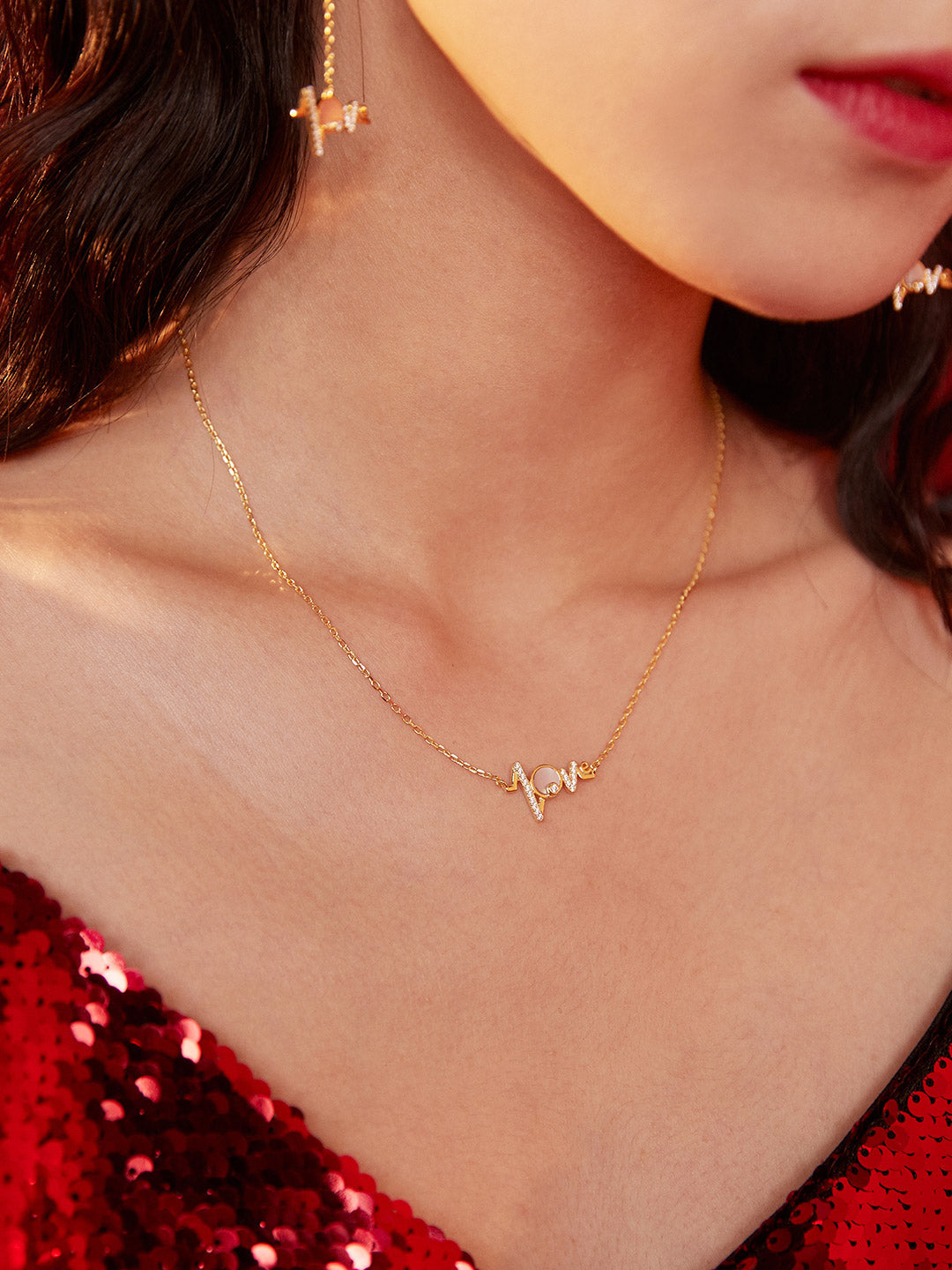 "Love" necklace & earrings with LOVE pendant
