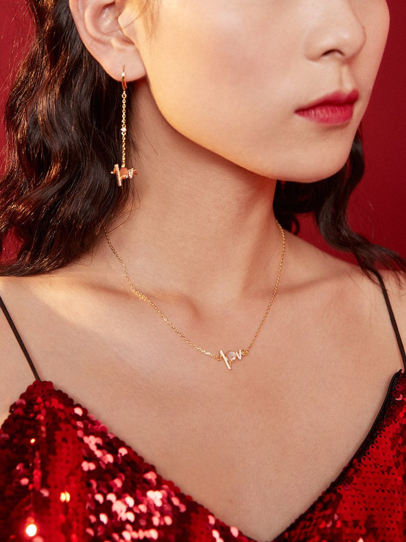 "Love" necklace & earrings with LOVE pendant