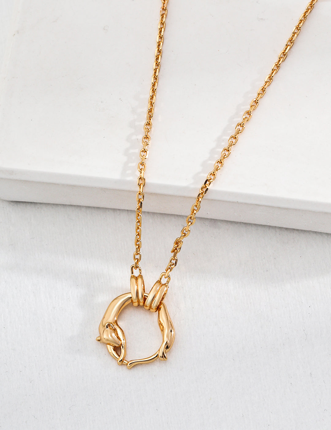 Golden Fox - Delicate Necklace
