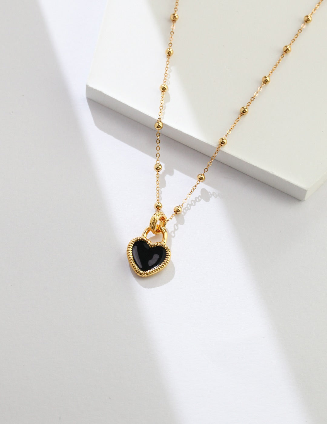 Heart necklace with Love Drip Glaze pendant