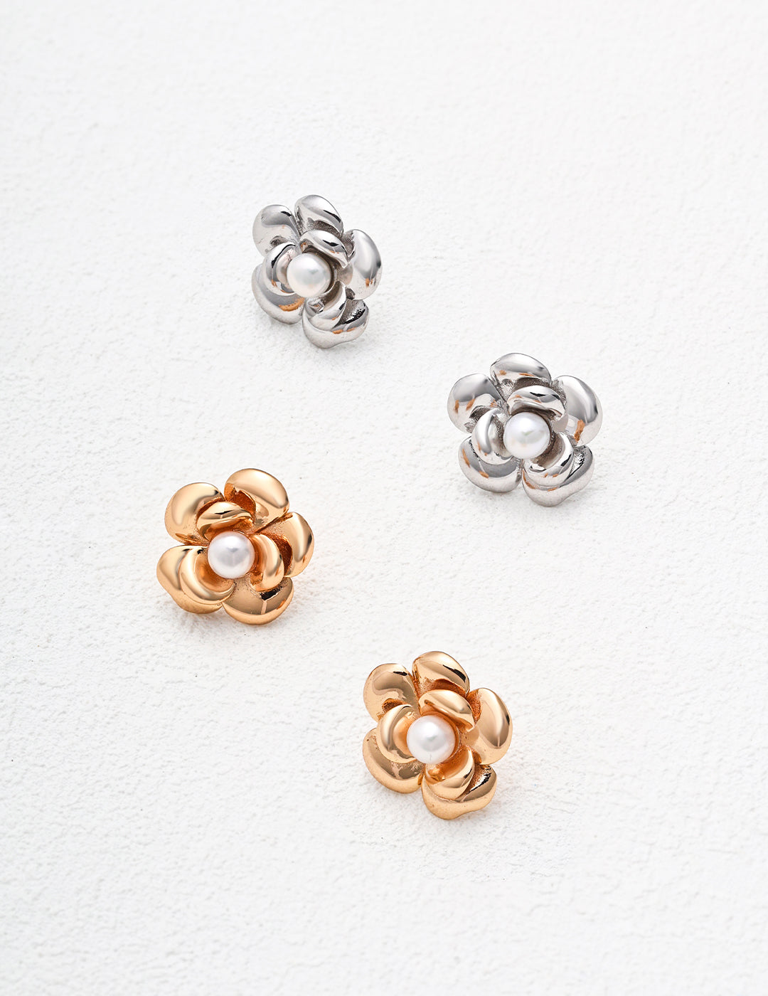 Shining Flower - Blumen-Perlenohrstecker