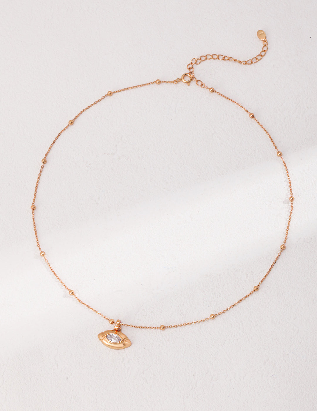 "Lovely Day" Long Necklace & Chain made of Freshwater Cultured Pearls